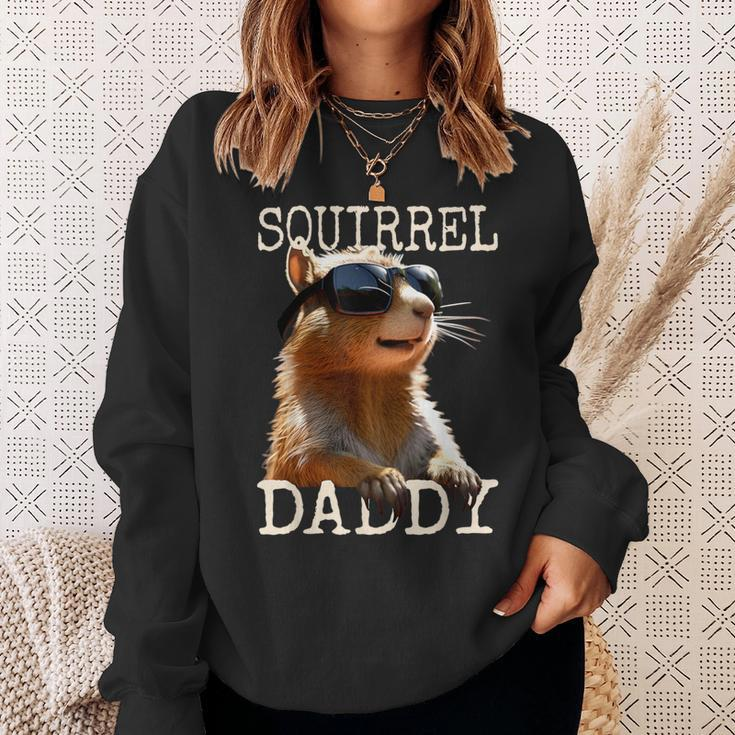 Squirrel Daddy Papa Dad Father's Day Squirrel Father Sweatshirt Gifts for Her