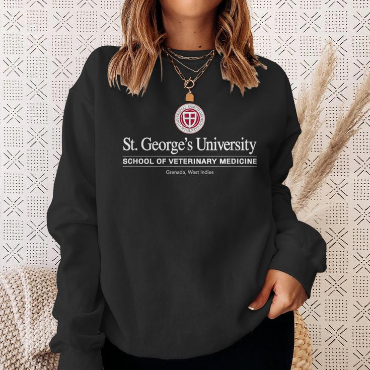 St George's University School Of Veterinary Medicine Sweatshirt Gifts for Her