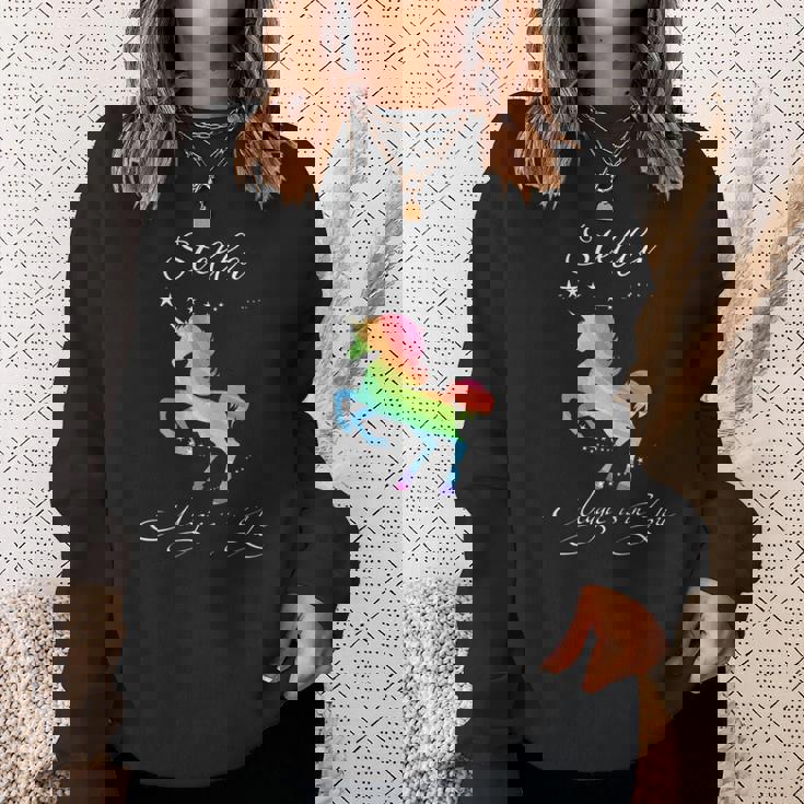 Stella Magic Einhorn Sweatshirt - Mystisches Pferd mit Regenbogenspritzern Geschenke für Sie