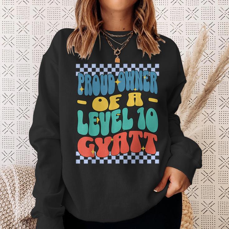 Stolzer Besitzer Eines Level 10 Gyatt Ironic Meme Brainrot Sweatshirt Geschenke für Sie