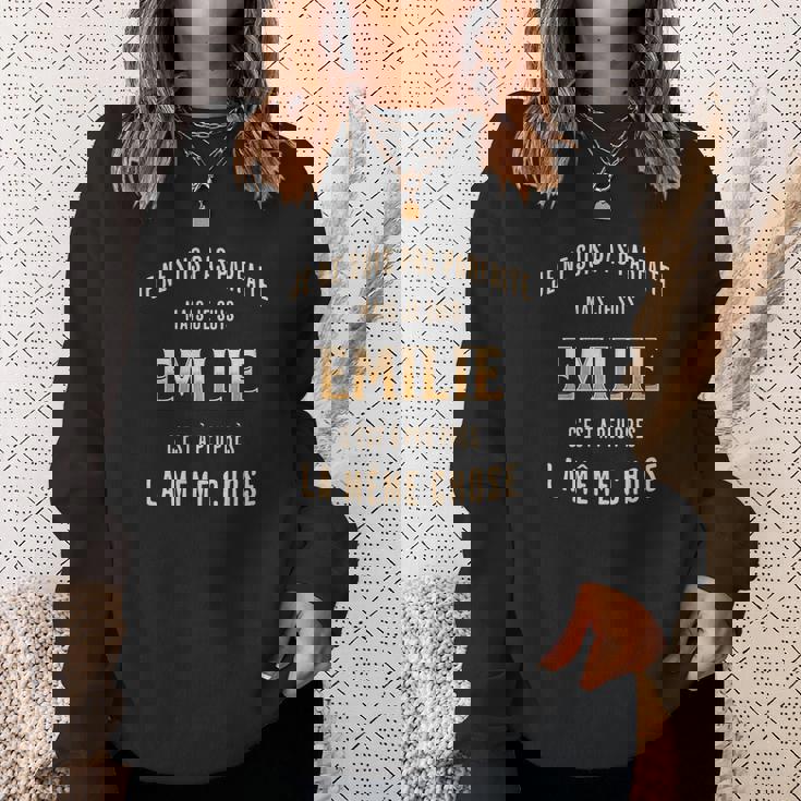 Sweater Unisexe Je Suis Pas Parfaite Mais Je Suis Emilie, Tee Personnalisé Cadeaux pour elle