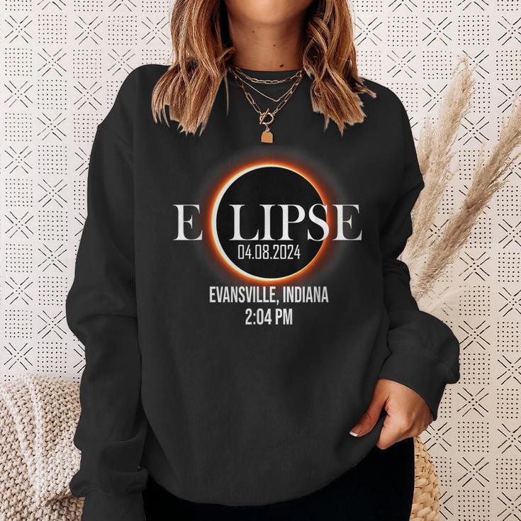 Total Solar Eclipse 2024 Evansvile Indiana Totality April 8 Sweatshirt Gifts for Her