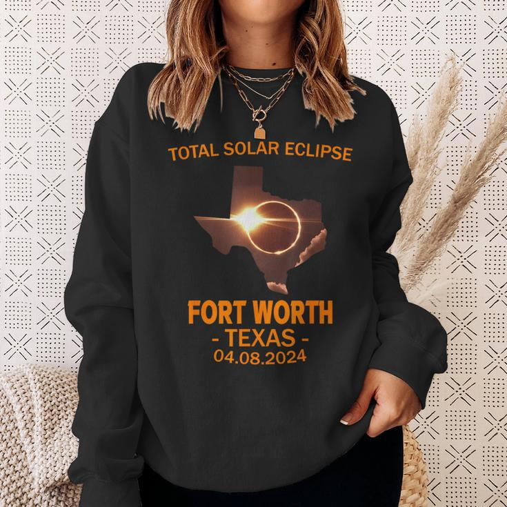 Total Solar Eclipse 2024 Fort Worth Texas Sweatshirt Gifts for Her