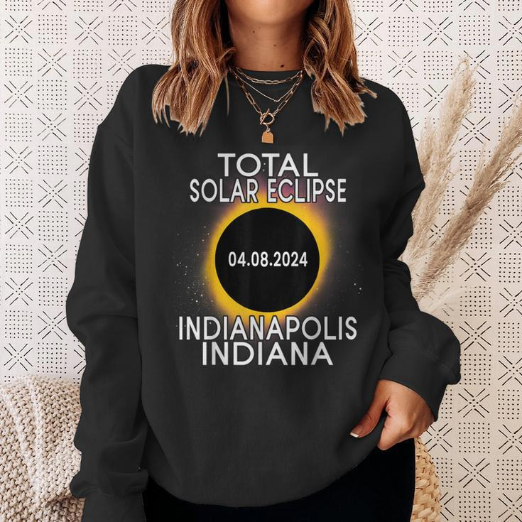 Total Solar Eclipse 2024 Indianapolis Indiana Totality Sweatshirt Gifts for Her