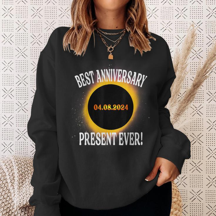 Total Solar Eclipse Best Anniversary Present Ever April 2024 Sweatshirt Gifts for Her