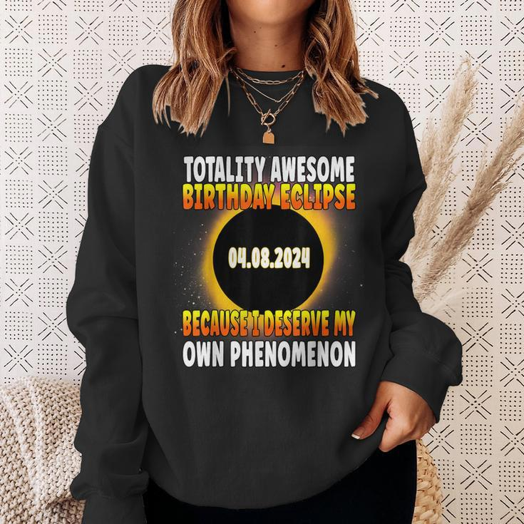 Totality Awesome Birthday Eclipse Total Solar Eclipse Bday Sweatshirt Gifts for Her