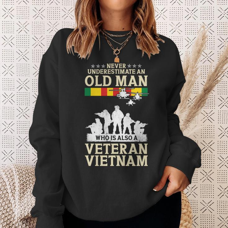 Never Underestimate An Old Man Vietnam Veteran Flag Retired Sweatshirt Gifts for Her