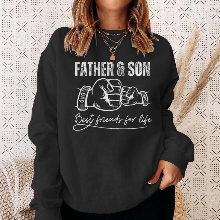 Vater Sohn Freunde Faust Bump Papaatertag Familie Kapuzenjacke Sweatshirt Geschenke für Sie