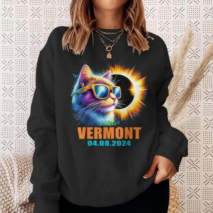 Vermont Total Solar Eclipse 2024 Cat Solar Eclipse Glasses Sweatshirt Gifts for Her