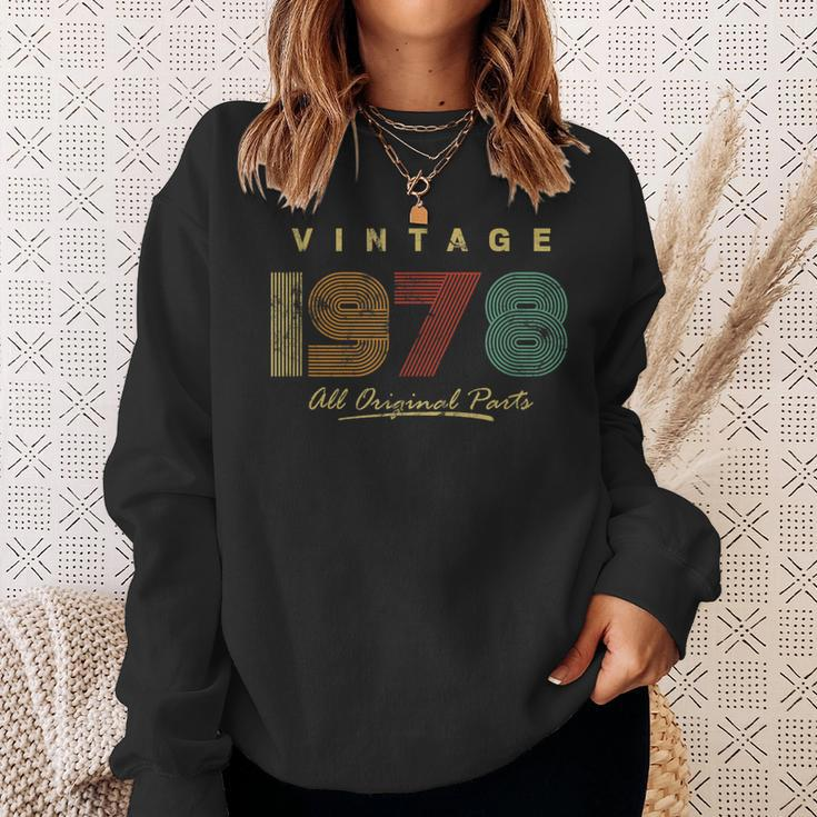 Vintage 1978 All Original Parts Retro 43Th Birthday Sweatshirt Gifts for Her