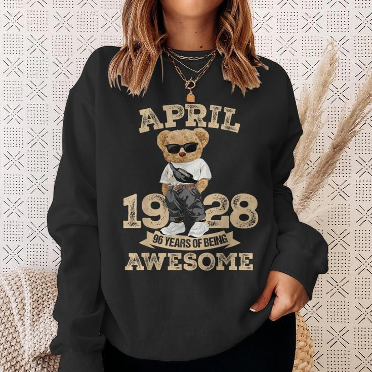 Vintage April 1928 96Th Birthday 96 Year Old Women Sweatshirt Gifts for Her