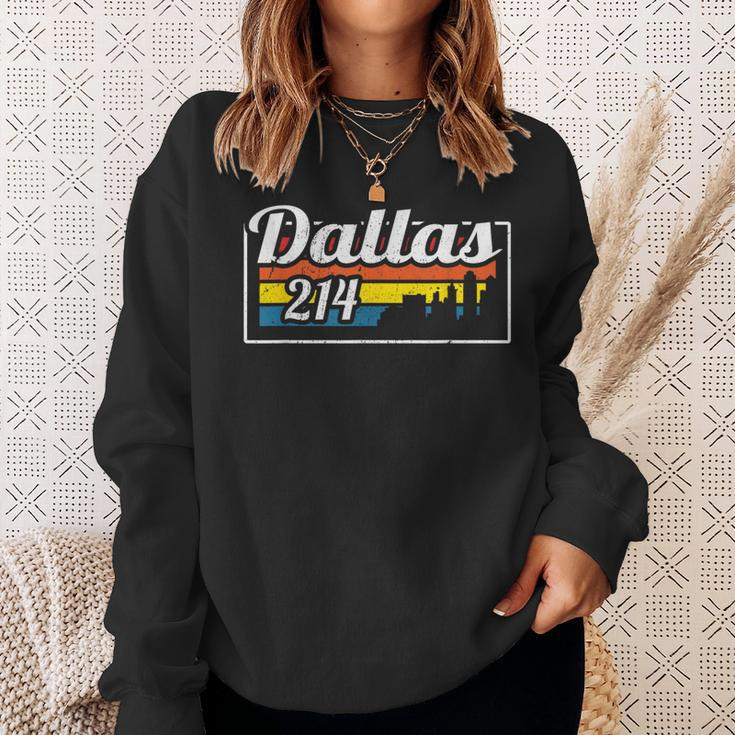 Vintage Dallas Skyline 214 State Of Texas Retro Sweatshirt Gifts for Her