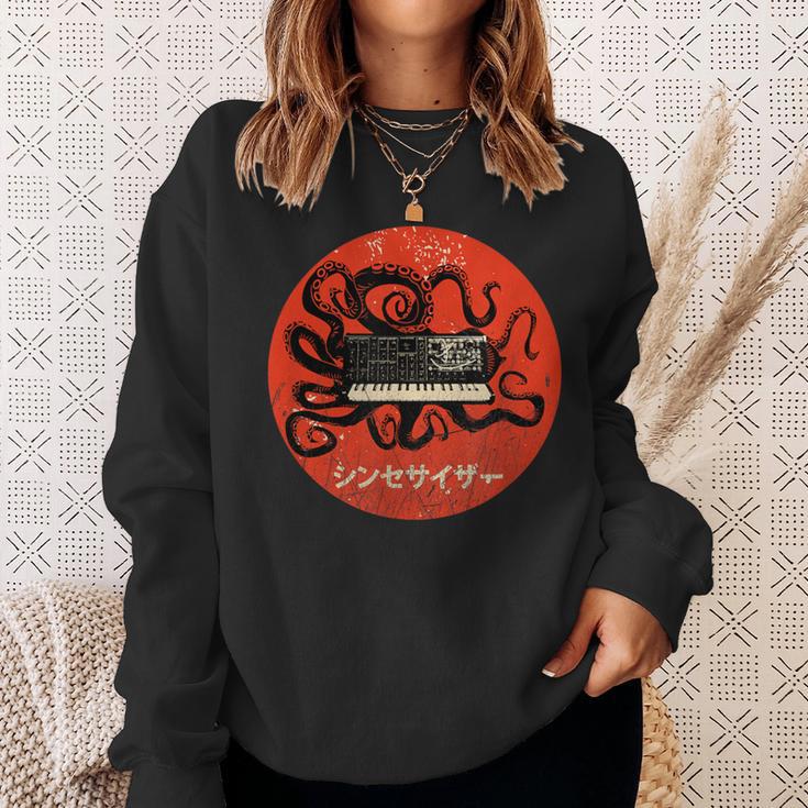 Vintage Japanese Kraken Synthesizer Synth Nerd Sweatshirt Geschenke für Sie