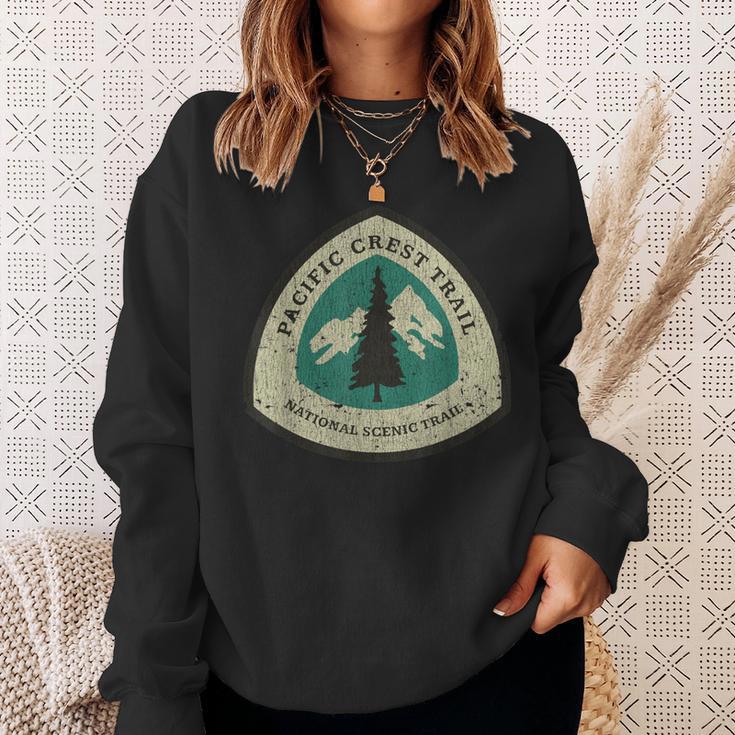 Vintage Pacific Crest National Trail 1968 Lover Hiking Sweatshirt Gifts for Her