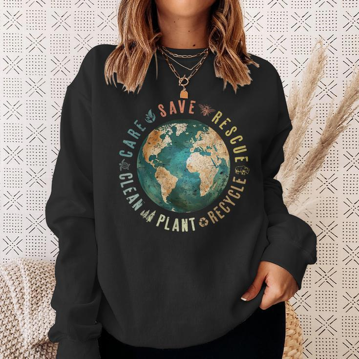 Vintage Save Bees Rescue Animals Recycle Plastic Earth Day Sweatshirt Gifts for Her