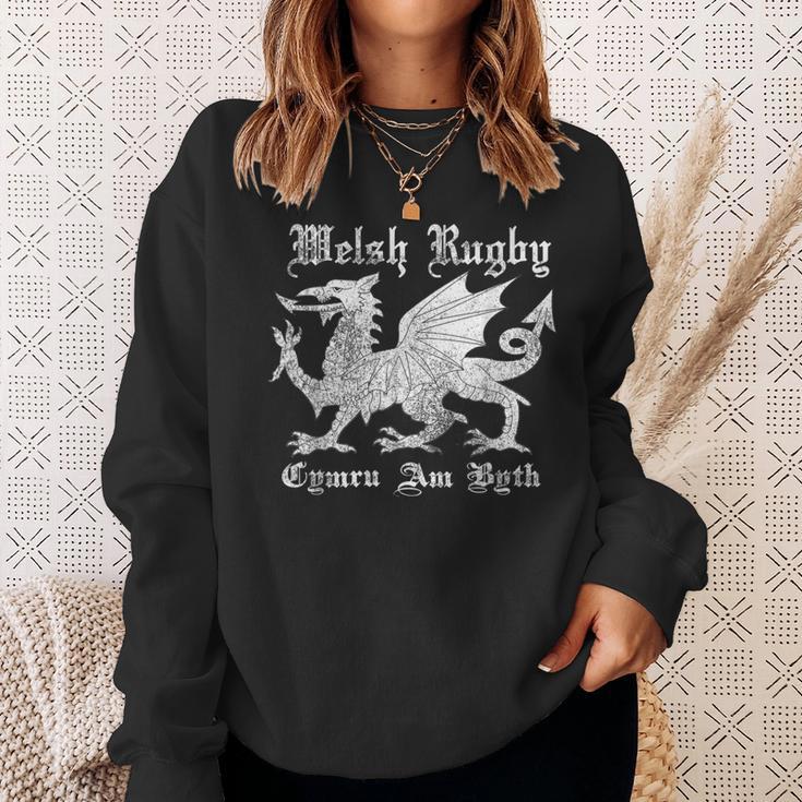 Vintage Welsh Rugby Or Wales Rugby Football Top Sweatshirt Gifts for Her