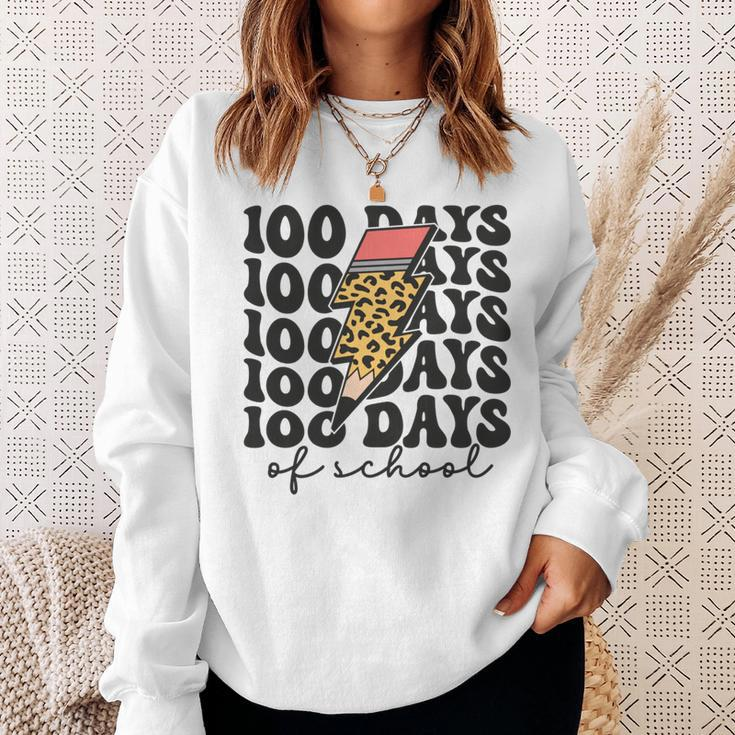 100 Tage Schule Lightning Bolt Pencil 100 Tag Für Lehrer Sweatshirt Geschenke für Sie