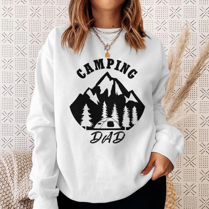 Camping Papa Natur Wildnis Wandern Sweatshirt Geschenke für Sie