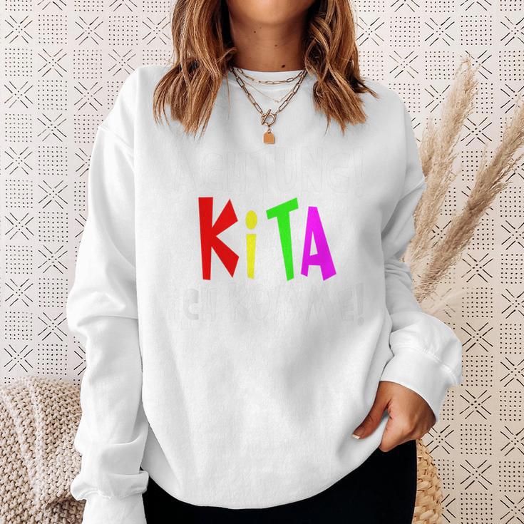 Children's Kita Achtung Kita Ich Komme I Kitakind Sweatshirt Geschenke für Sie