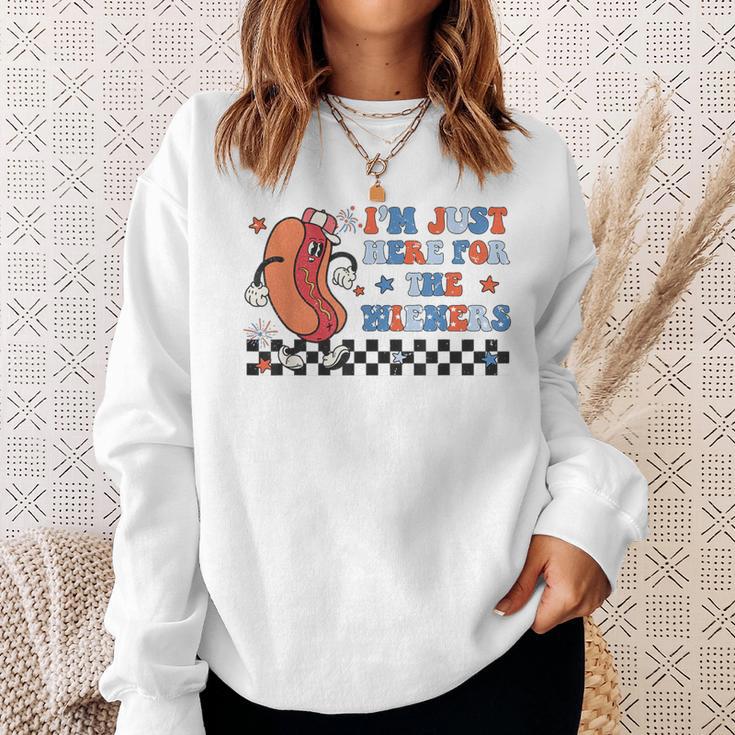 Hot Dog I'm Just Here For The Wieners Cute Retro 4Th Of July Sweatshirt Gifts for Her