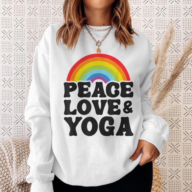 Peace Love & Yoga Regenbogen Hippie Retro Yoga Sweatshirt Geschenke für Sie