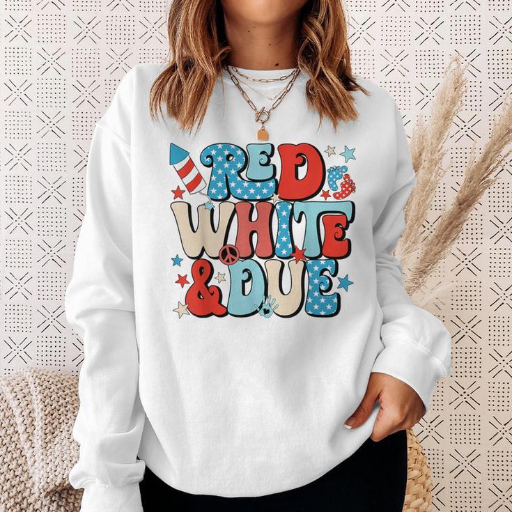 Red White And Due Retro Cute 4Th Of July Pregnancy Patriotic Sweatshirt Gifts for Her