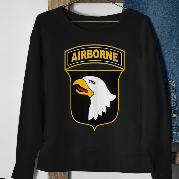 101St Airborne Division Military Veteran American Eagle Army Sweatshirt Gifts for Old Women
