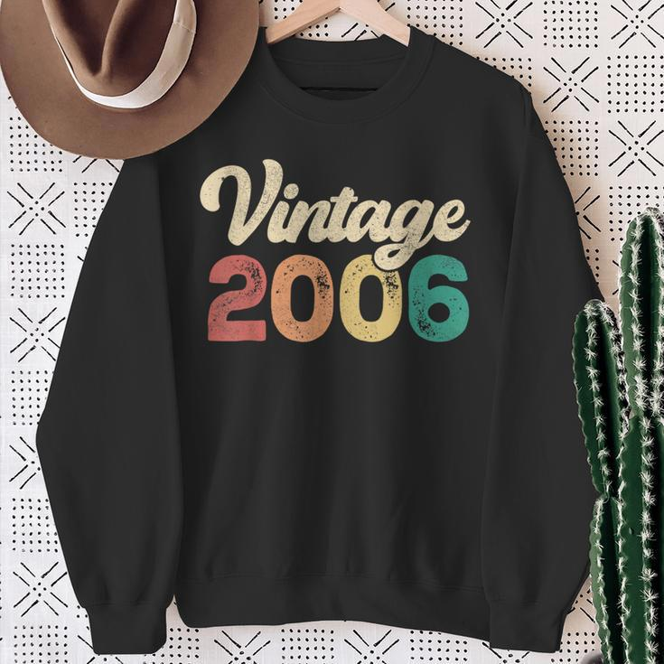 18 Year Old Vintage 2006 Made In 2006 18Th Birthday Sweatshirt Gifts for Old Women