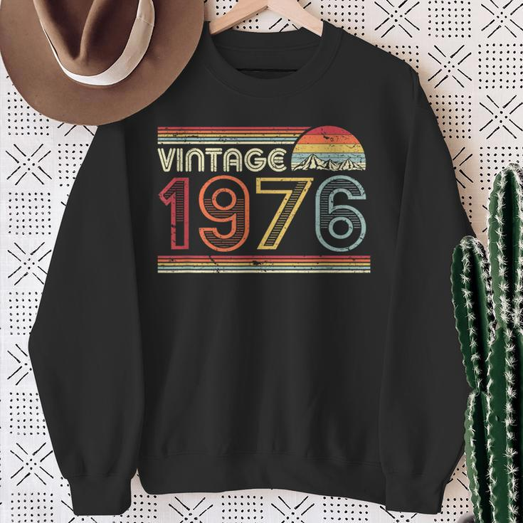 1976 VintageBirthday Retro Style Sweatshirt Gifts for Old Women