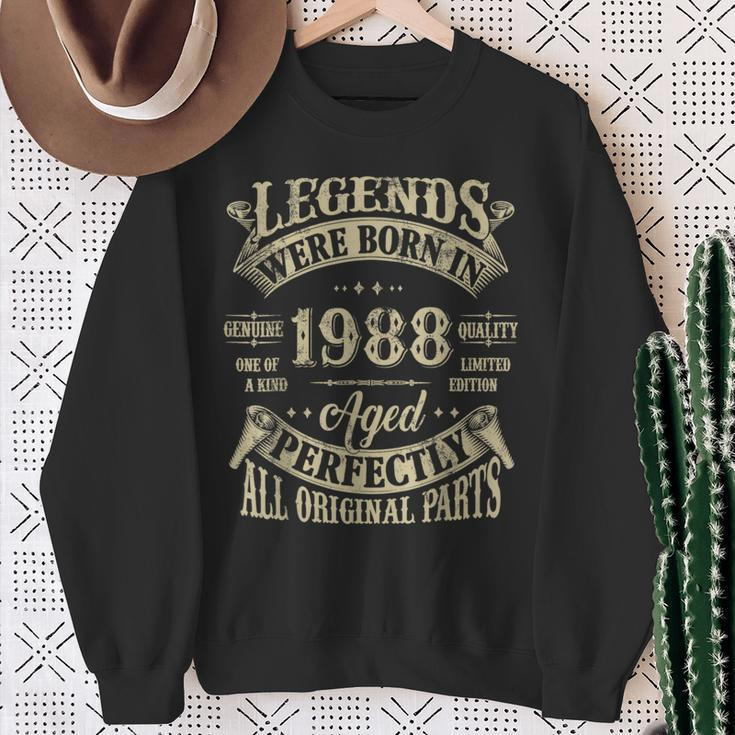 36Th Birthday 36 Years Old Vintage Legends Born In 1988 Sweatshirt Gifts for Old Women
