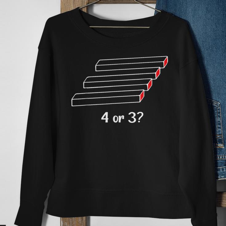 4 Or 3 Optical Illusion Sweatshirt Geschenke für alte Frauen