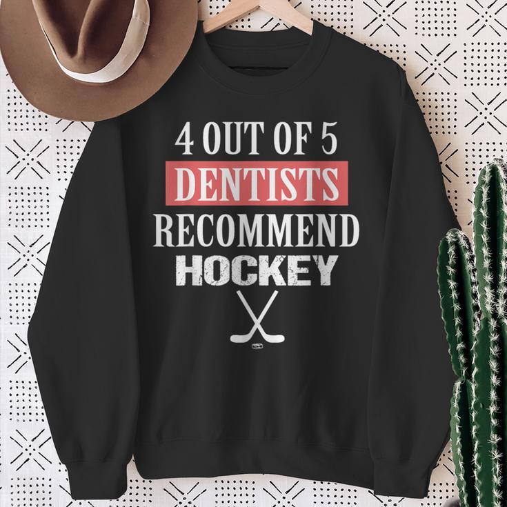 4 Out Of 5 Dentists Recommend Hockey Ice Hockey Saying Sweatshirt Gifts for Old Women