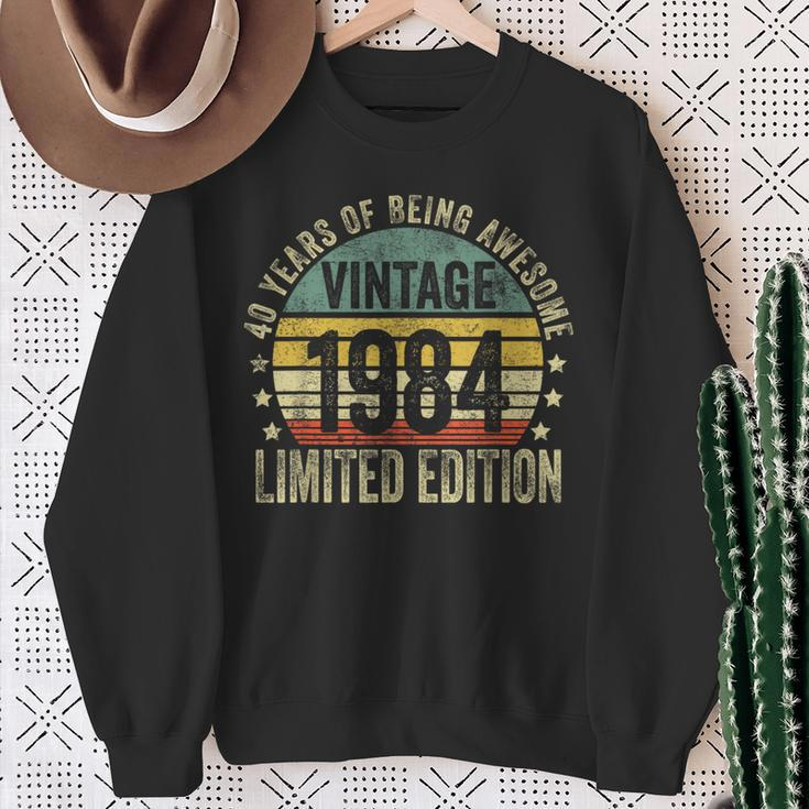 40 Year Old Vintage 1984 Limited Edition 40Th Birthday Sweatshirt Gifts for Old Women