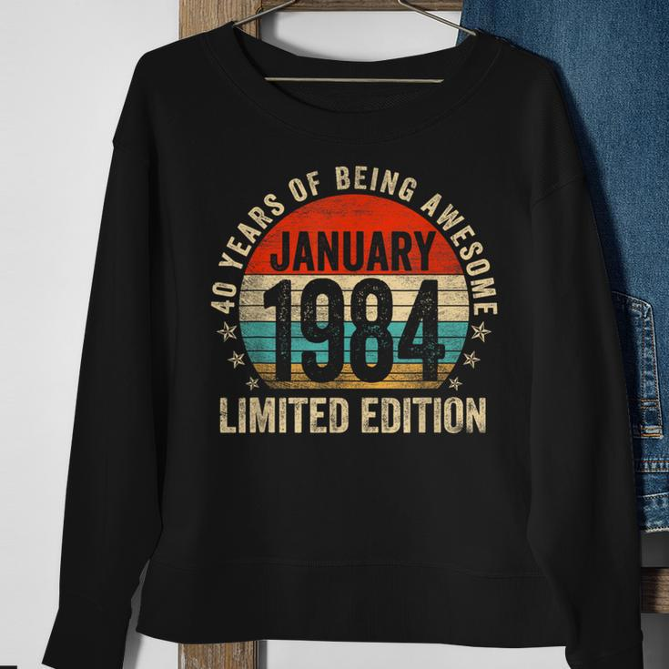 40 Years Old Vintage January 1984 40Th Birthday Retro Sweatshirt Gifts for Old Women