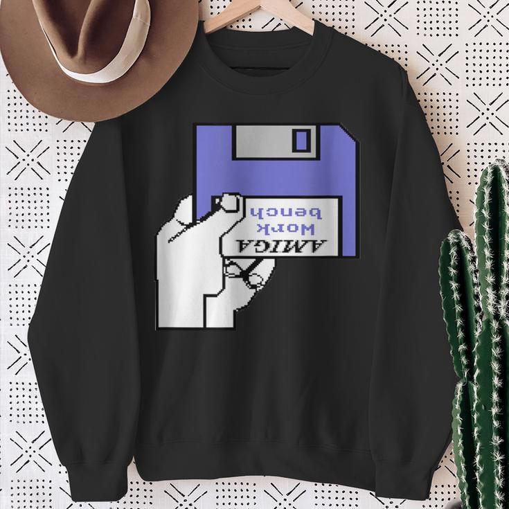 Amiga Workbench Diskette Insert Retro Computer Sweatshirt Geschenke für alte Frauen