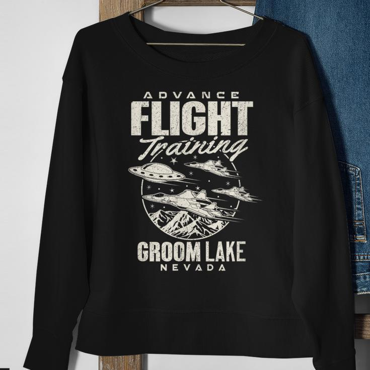 Area 51 Ufo Groom Lake Advance Flight TrainingSweatshirt Gifts for Old Women