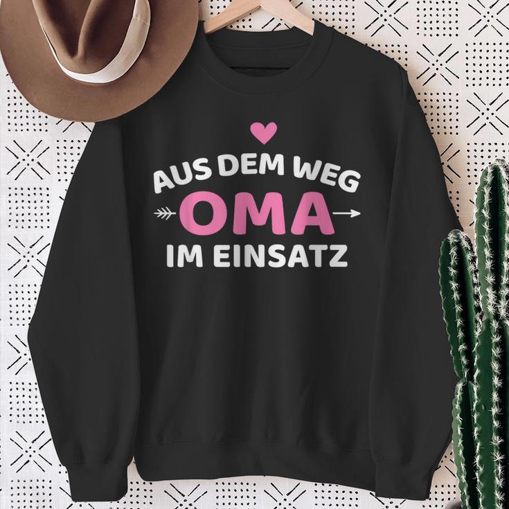 Aus Dem Weg Oma Im Einsatz Sweatshirt Geschenke für alte Frauen