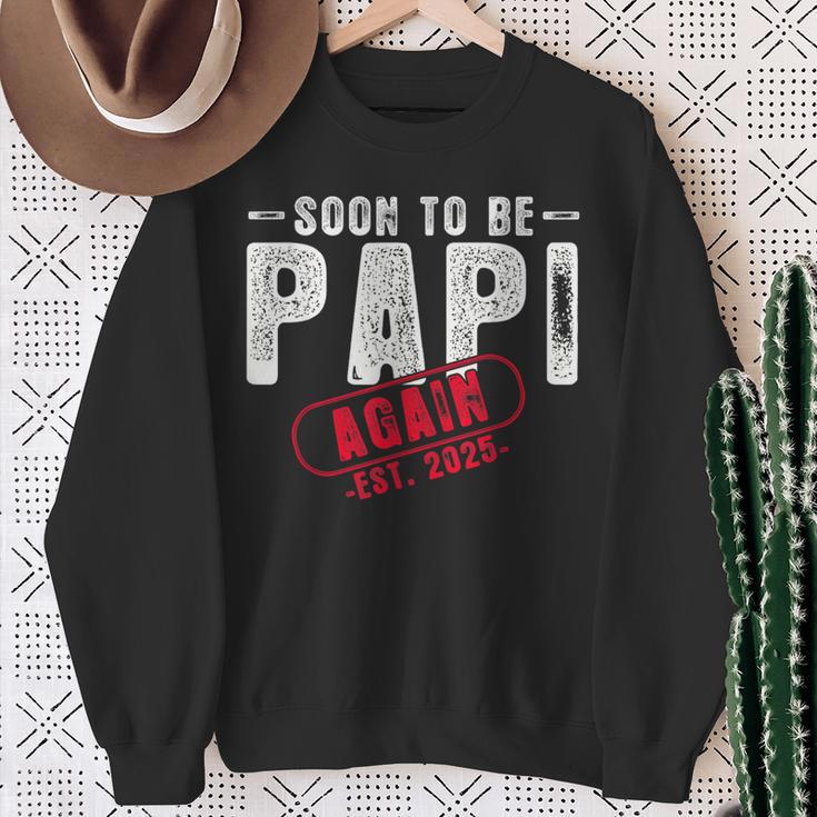 Bald Wird Papi Est 2025 Wieder Zum Neuen Papa Onkel Befördert Sweatshirt Geschenke für alte Frauen