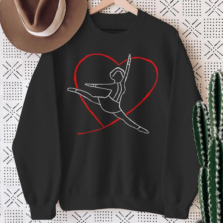 Balletttänzerin Herz-Silhouette Sweatshirt, Unisex Design für Tanzliebhaber Geschenke für alte Frauen