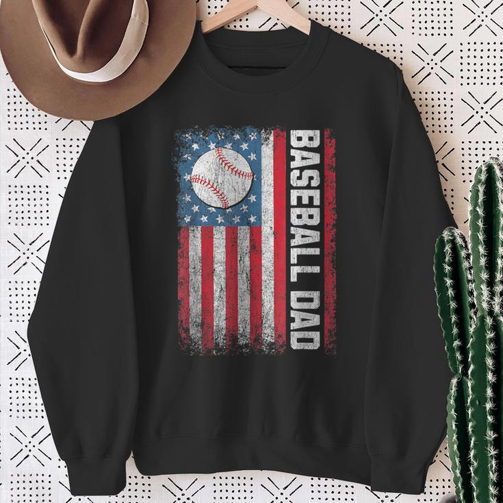 Baseball Dad Usa American Flag Patriotic Dad Father's Day Sweatshirt Gifts for Old Women
