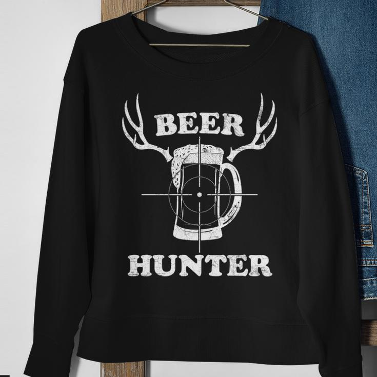 Beer HunterCraft Beer Lover Sweatshirt Gifts for Old Women