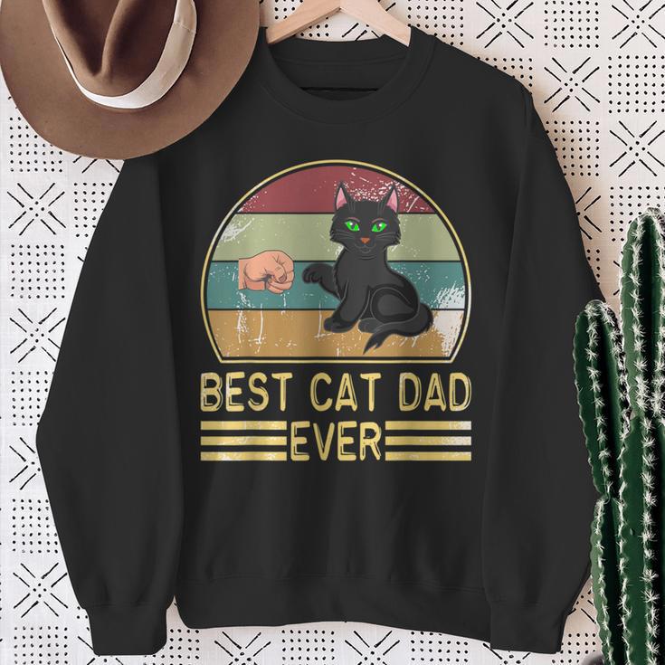 Best Cat Dad Ever Retro Vintage Paw Fist Bomb Sweatshirt Gifts for Old Women