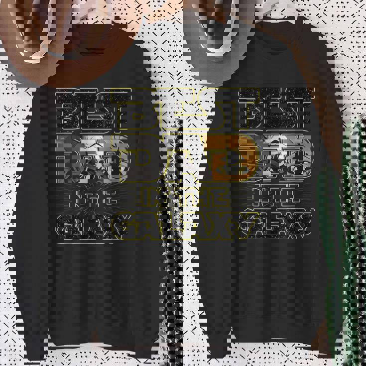 Best Dad In The Galaxy Fathers Day Space Boys Husbands Sweatshirt Gifts for Old Women
