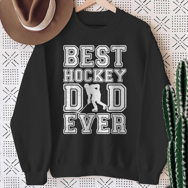 Best Hockey Dad Ever Father's Day Ice Hockey Vintage Daddy Sweatshirt Gifts for Old Women