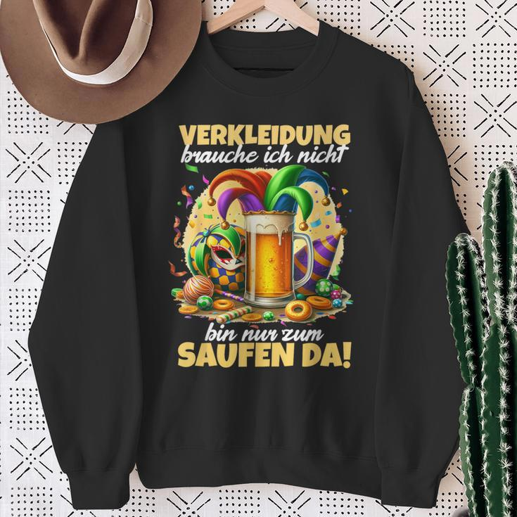 Bin Nur Zum Saufen Da Karne German Language Sweatshirt Geschenke für alte Frauen