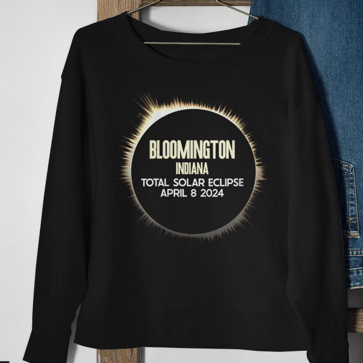 Bloomington Indiana Solar Eclipse 8 April 2024 Souvenir Sweatshirt Gifts for Old Women