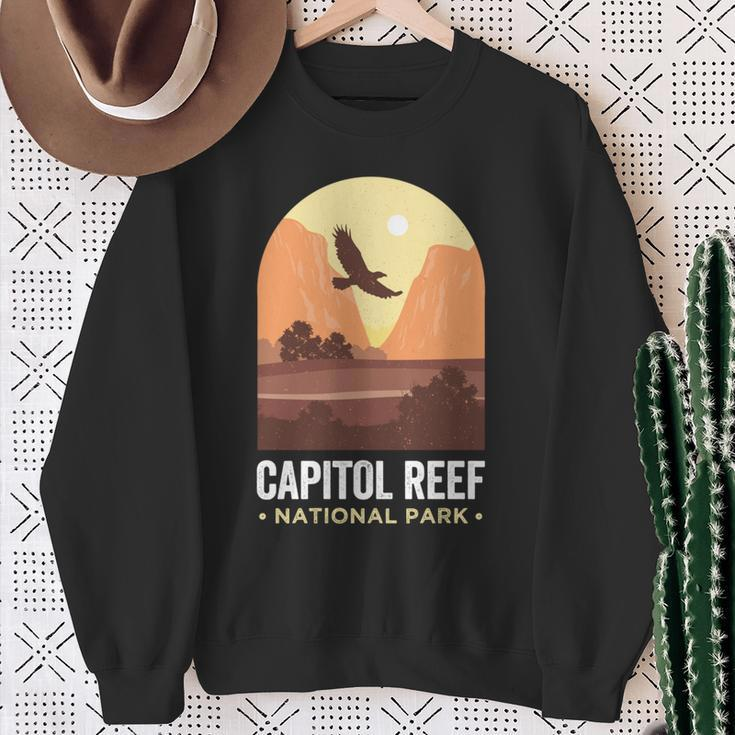 Capitol Reef National Park Utah Falcon Eagle Vintage Reef Sweatshirt Gifts for Old Women