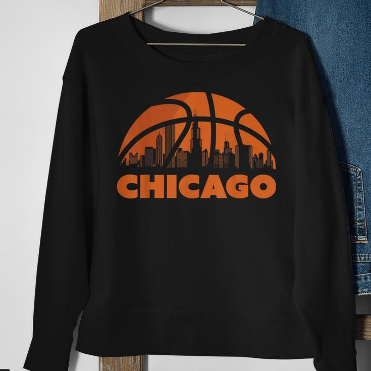Chicago City Skyline Illinois Basketball Fan Jersey Sweatshirt Gifts for Old Women