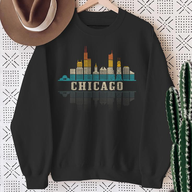 Chicago Skyline Illinois Vintage Pride Retro Sweatshirt Gifts for Old Women