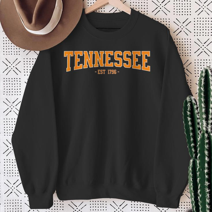 Classic Tn Orange Print Retro Varsity Vintage Tennessee Sweatshirt Gifts for Old Women